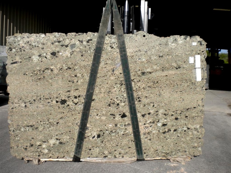VERMONT GREEN 3CM LOT038744 107X67.JPG